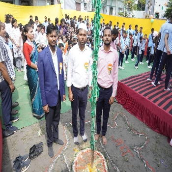 -Genius International School