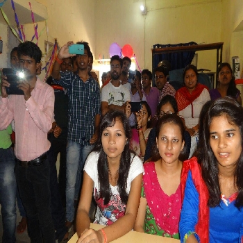 -Ravish Mathematics Classes
