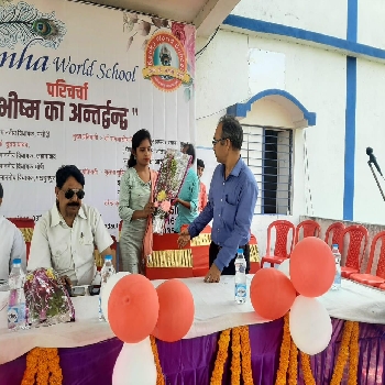 -Kanha World School