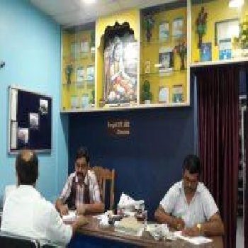 -Rishikesh Kumar Target IIT JEE Classes