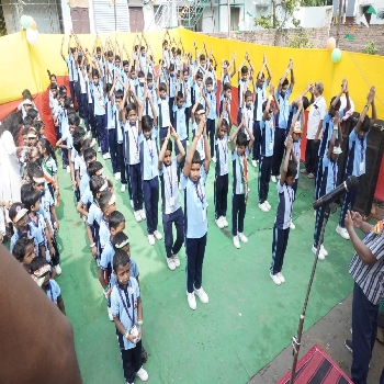-Genius International School