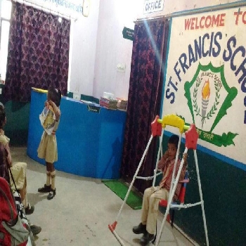 -ST FRANCIS SCHOOL