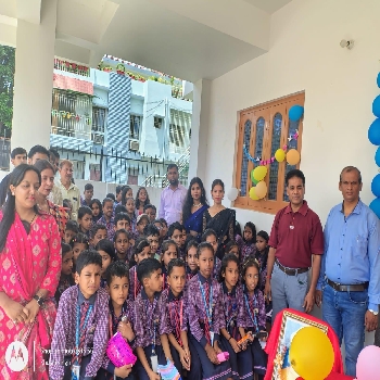 -Genius International School