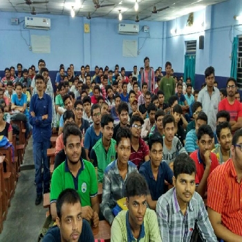 Rishikesh Kumar Target IIT JEE Classes