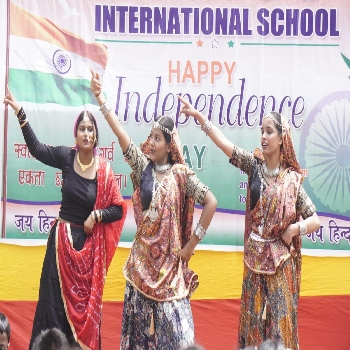 -Genius International School