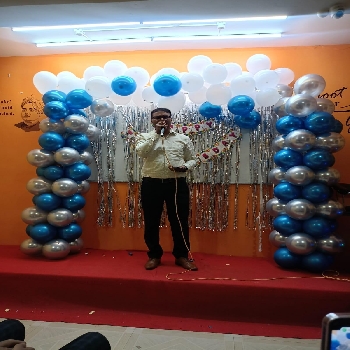 -K N Commerce Classes