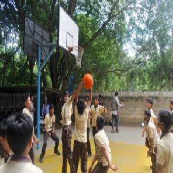 -Innisfree House School