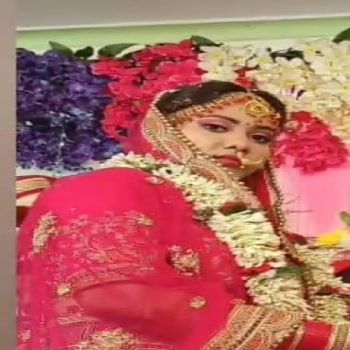 -Priya Beauty Parlour