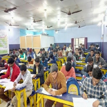 -Dr Madhuresh Chemistry Classes