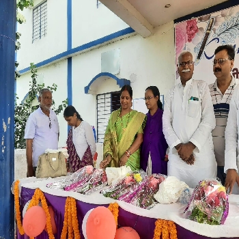 -Kanha World School