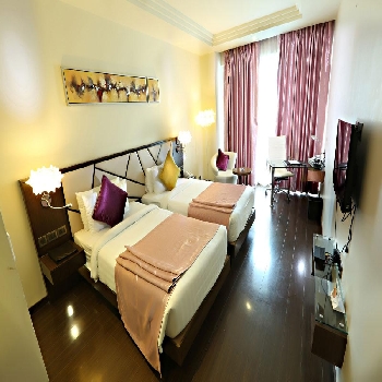 -Silk Route - Hotel The Panache