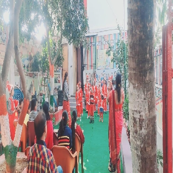 -New Pathway Public School