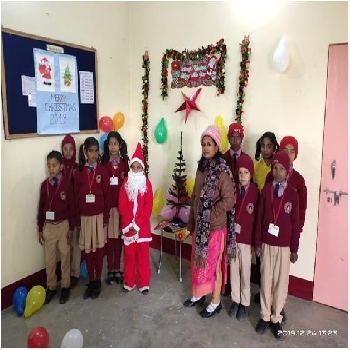 -Holy Faith International School