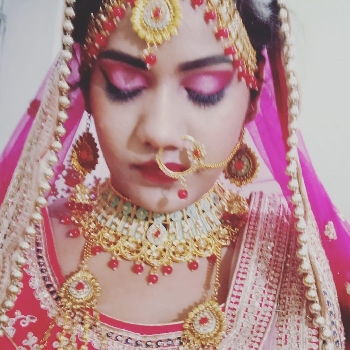 -Priya Beauty Parlour