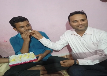 KN COMMERCE PATNA  का स्टूडेंट अंकित गुप्ता कॉमर्स टॉपर 